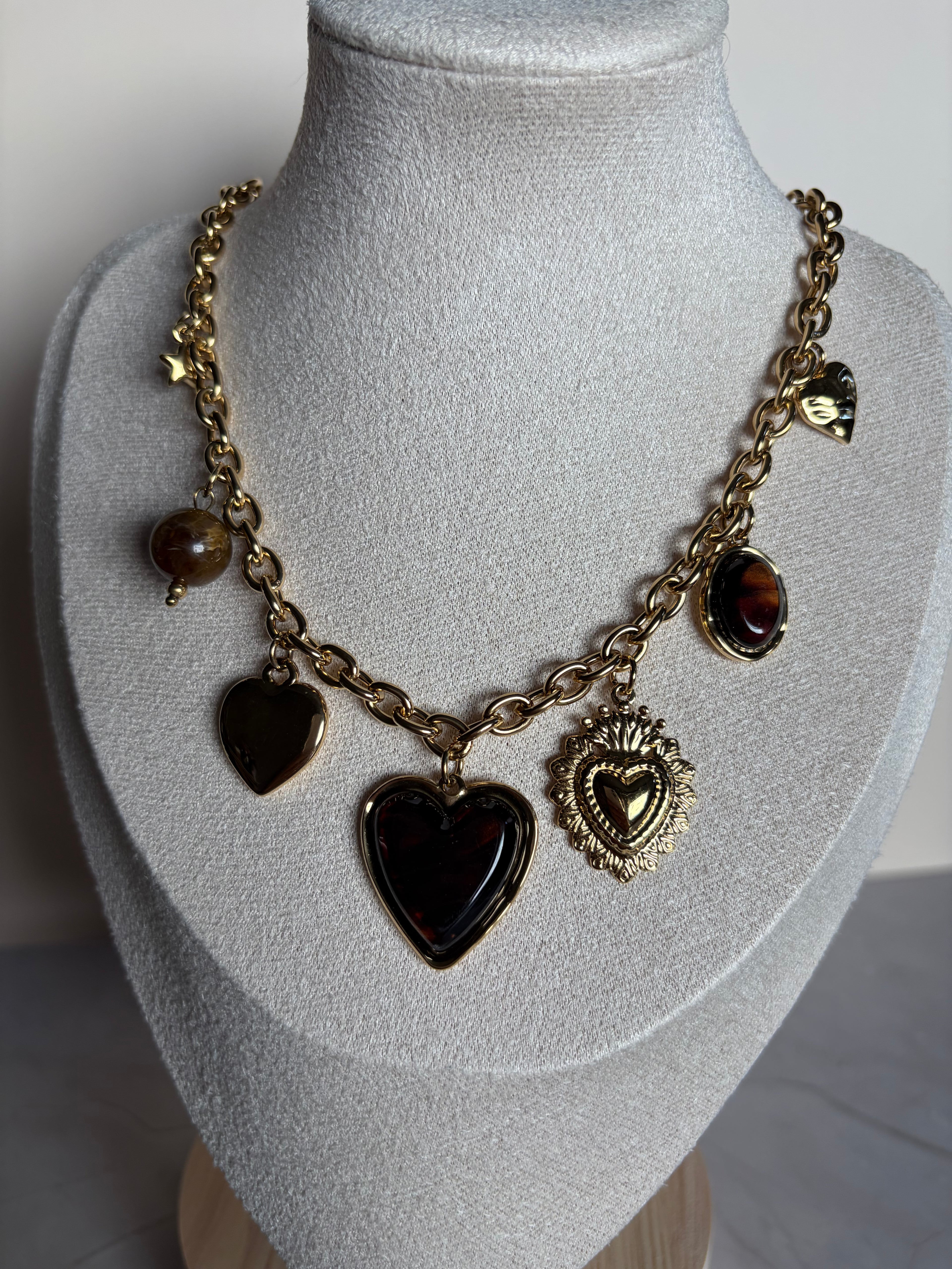 Collier Mina